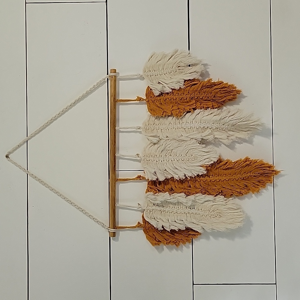 Macrame wall hanging
